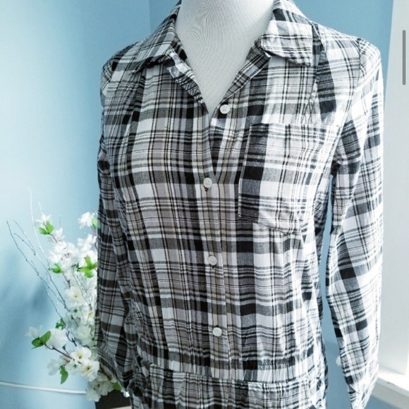 4/$50 Black and White Plaid Long Sleeve Romper - Picture 4 of 6